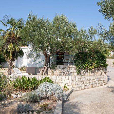 Holiday Home Dubra By Interhome Komarna Exterior photo